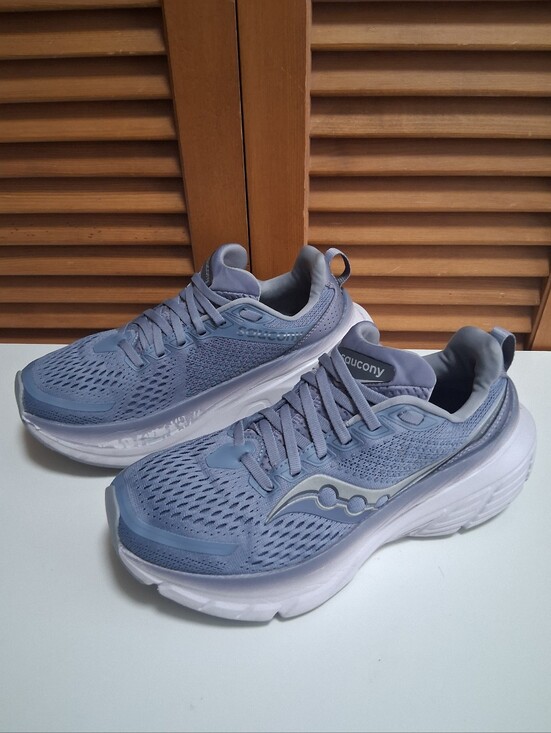 Saucony Shoes - Saucony Guide 17 Iris Violet Road-Running Sneakers Women’s Size 7.5